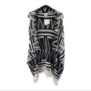Elan Aztec Cardigan Reversible   Mixed Print Womens S Fringe Wool Oversized Boho